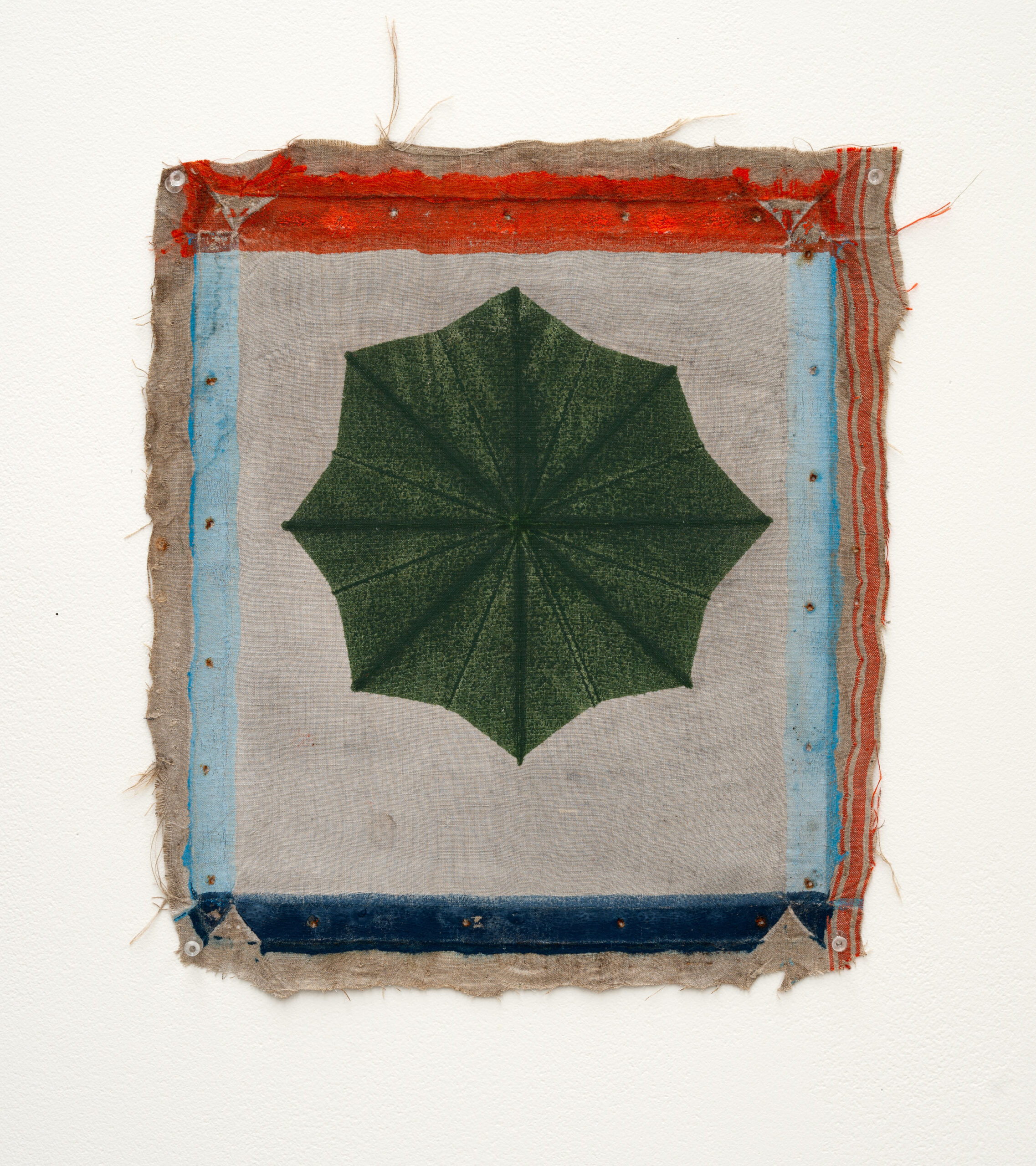 Jeff McMillan, Untitled (With Small Green Star H-236), 2018-2024, oil on linen, 39 x 34 cm