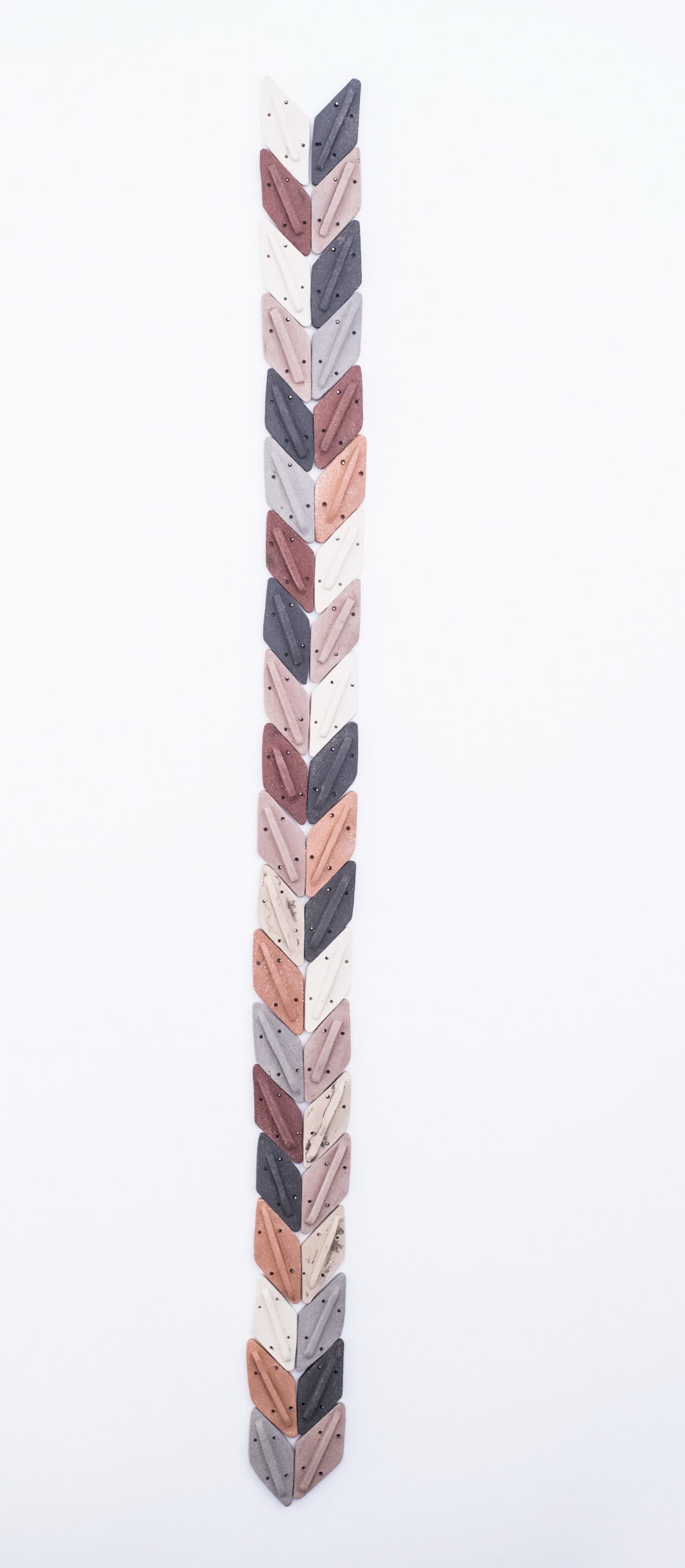 EXPOSICION 'UN FATAL DESCONTENTO DEL LUGAR' DE TAMARA ARROYO EN NF GALERIA