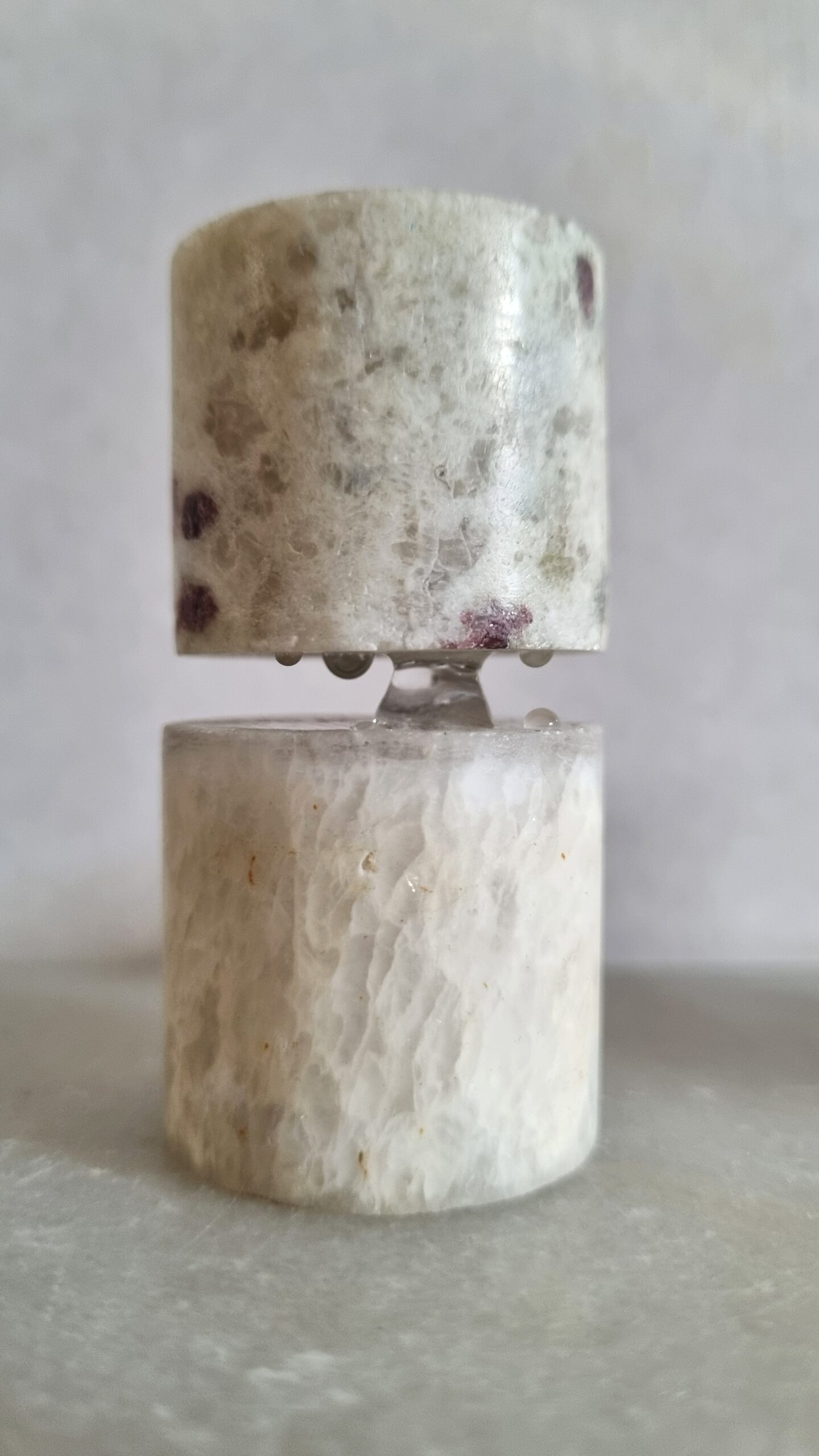 Jean-Baptiste Caron Attraction #2, 2025 
Marble, water
Ø 3,5 x 6,5 cm / Ø 1,3 x 2,5 inches