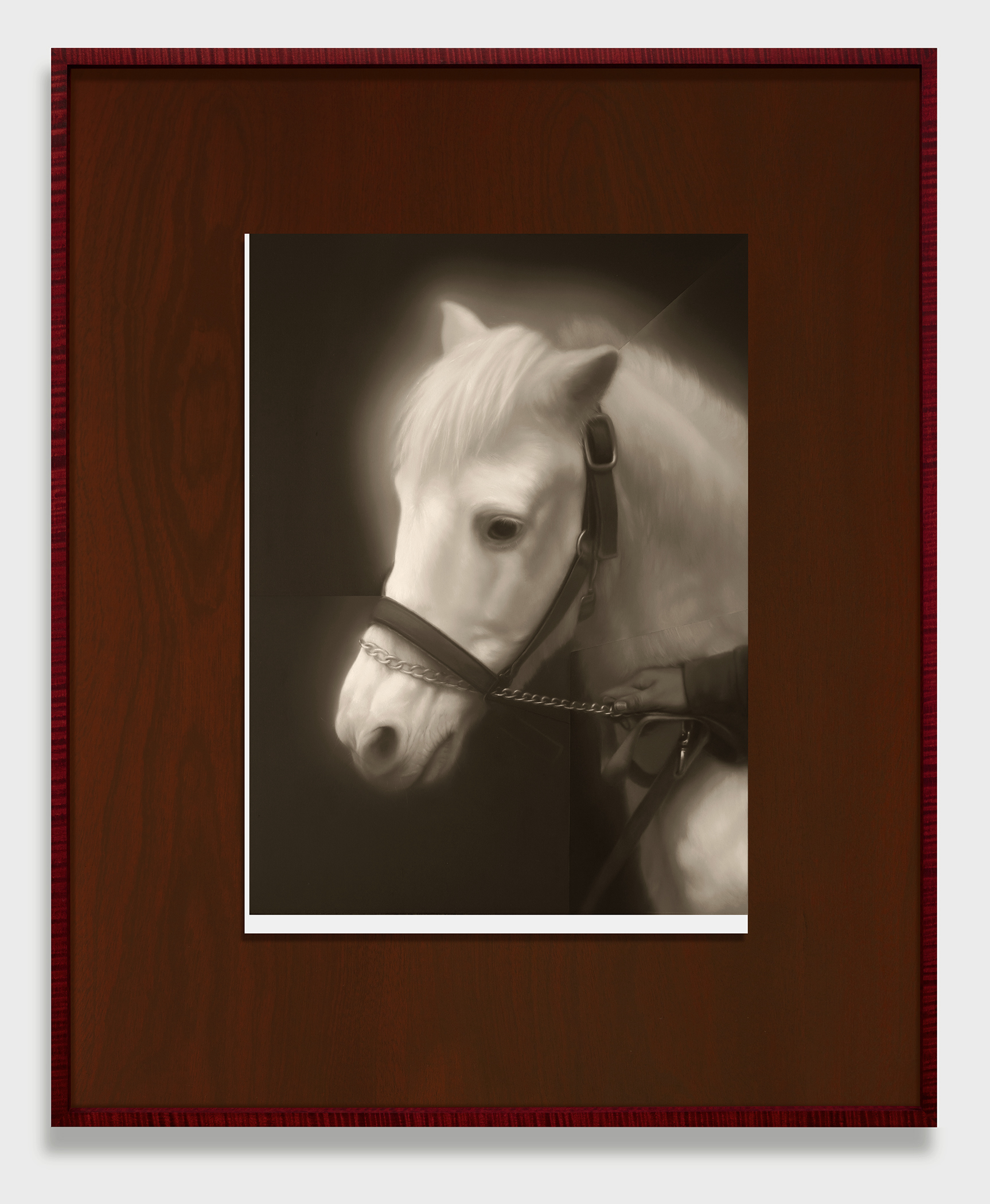 Andrew Sendor
Salome’s remembrance of Neriiuut in Ravina’s home, 2025
Oil on matte white Plexiglas, Sapele wood, in Tiger Maple Artist's Frame
57.5 x 47 cm (framed)