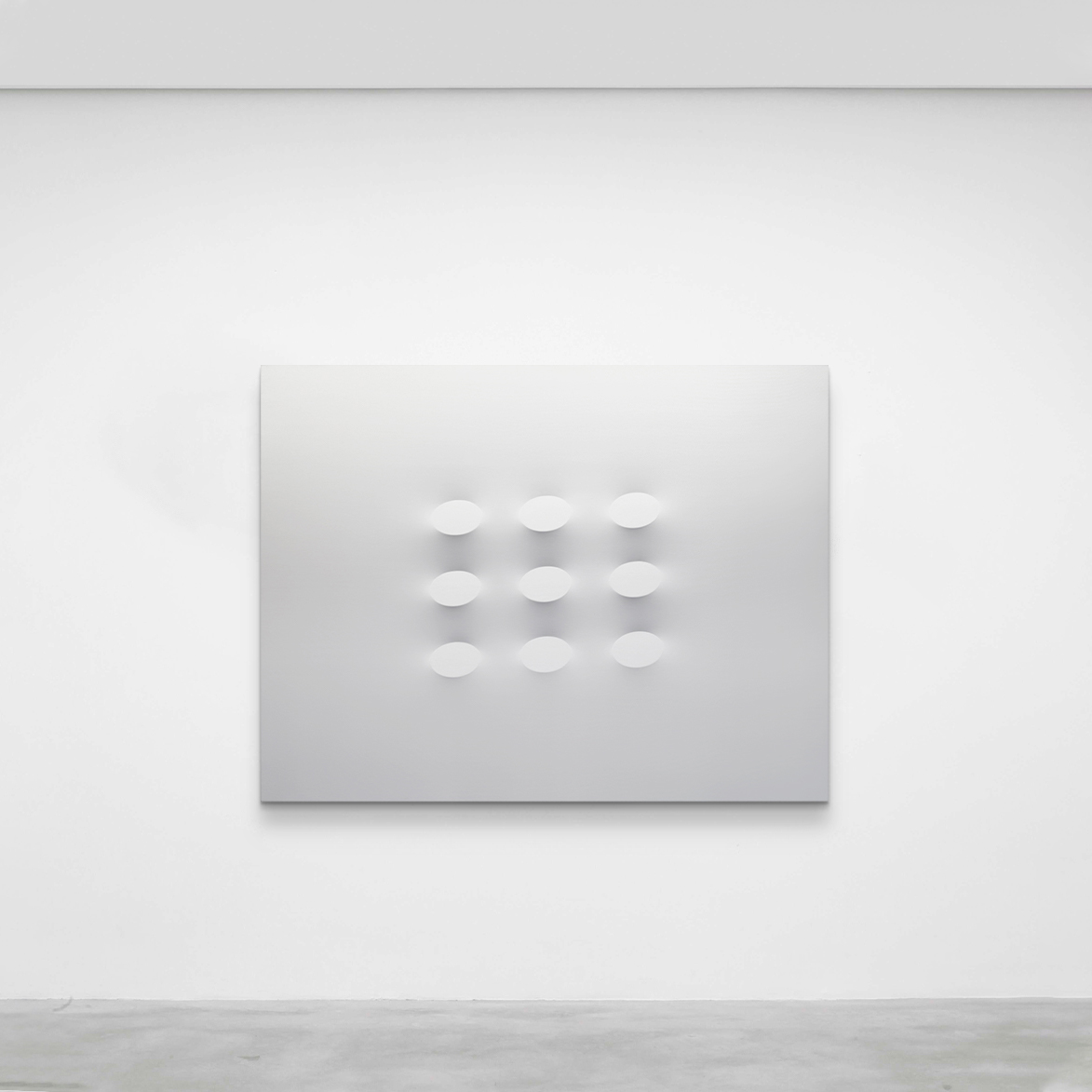 SIMETI 2015 9 ovali bianchi Acrylic on shaped canva  140x180 cm