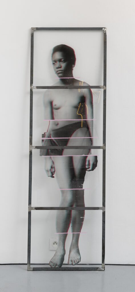 MODELE I (PERSONAL ARCHIVES: AN EXERCISE ON EMOTIONAL ARCHAEOLOGIES)