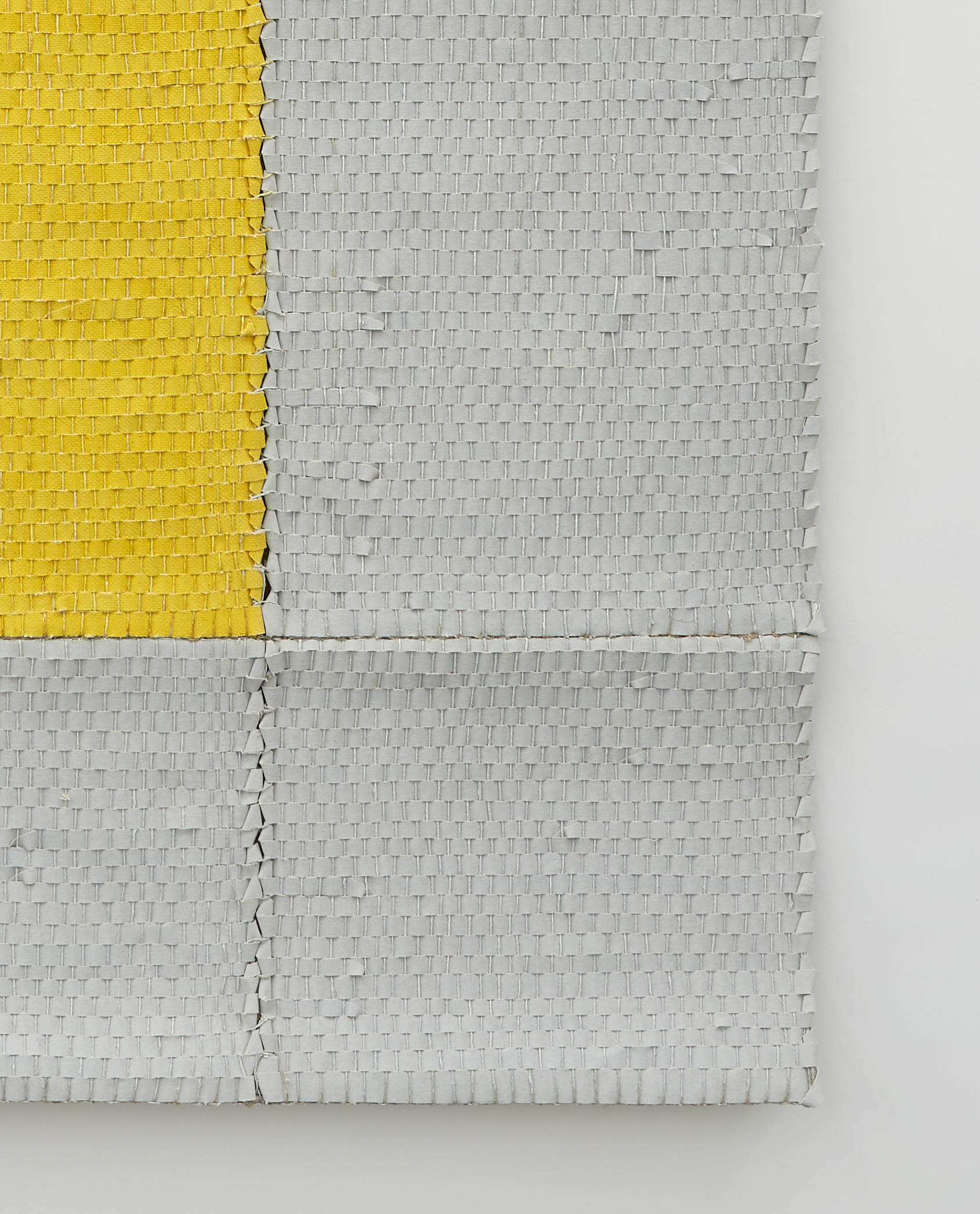 Ria Bosman, VERBONDENHEID-GL, 2021, acrylic on self woven flax, 195.5 x 136.5 cm, unique