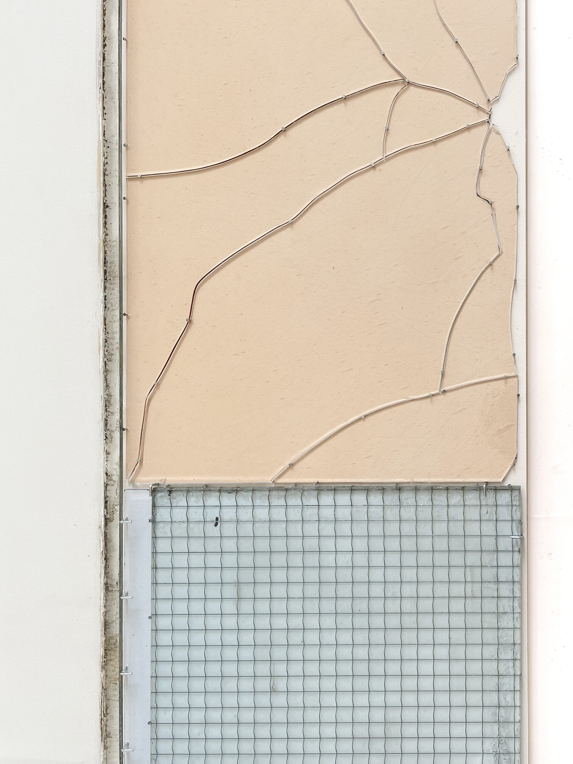 Anneke Eussen, There will be good days 02, 2025, recycled glass in plexiglass frame 180 x 95 cm, unique