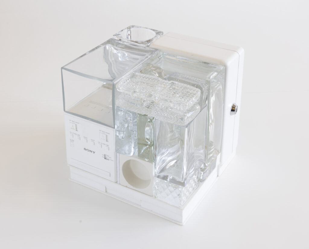 Crossfade – White/Transparent